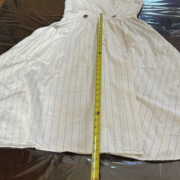 Mango sleeveless buttoned  wrap white with blue line dress , size US S - Picture 10 of 15